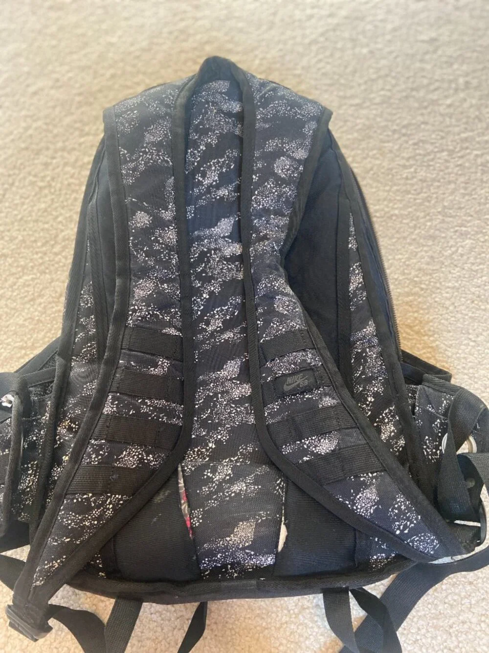 Nike SB Black White Camouflage Pattern Men's Sports Backpack
